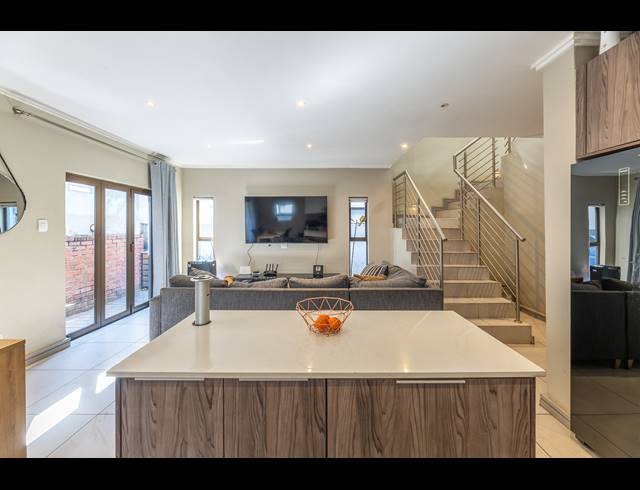 3 BEDROOM HOUSE FOR SALE IN BRYANSTON
